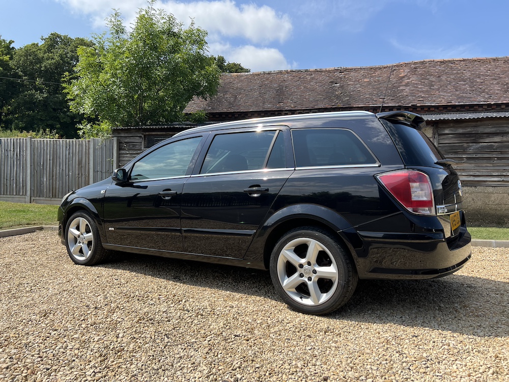 Vauxhall Astra - Image 5