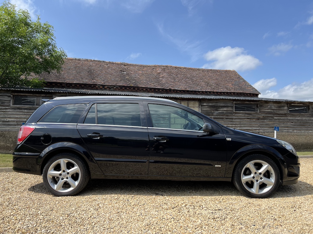 Vauxhall Astra - Image 40