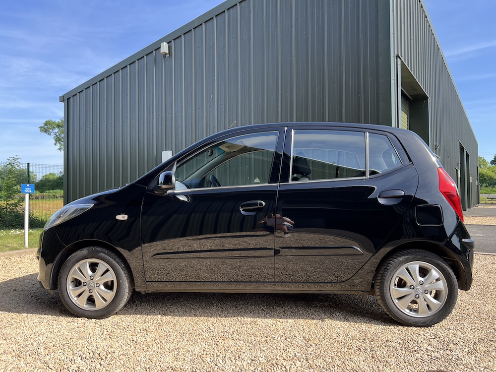 Hyundai i10 - Image 42