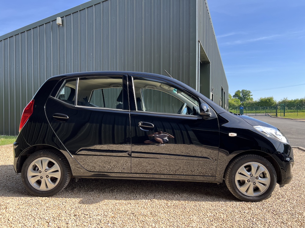 Hyundai i10 - Image 3