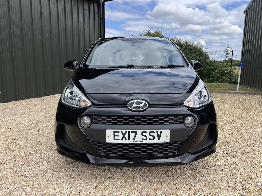 Hyundai i10 - Image 32