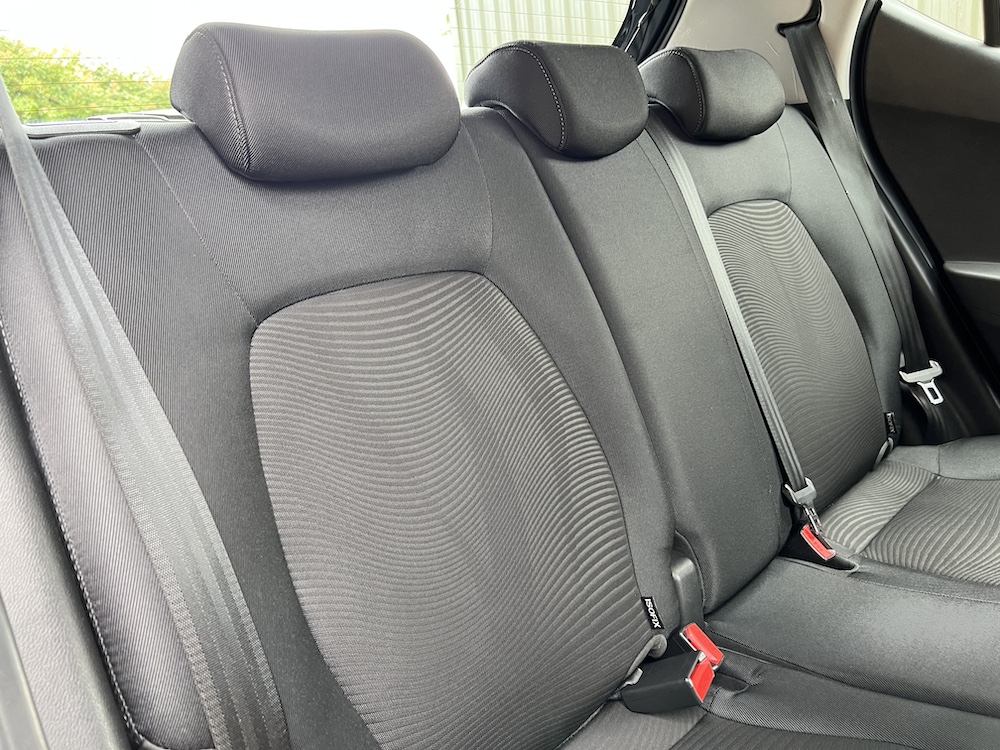 Hyundai i10 - Image 10