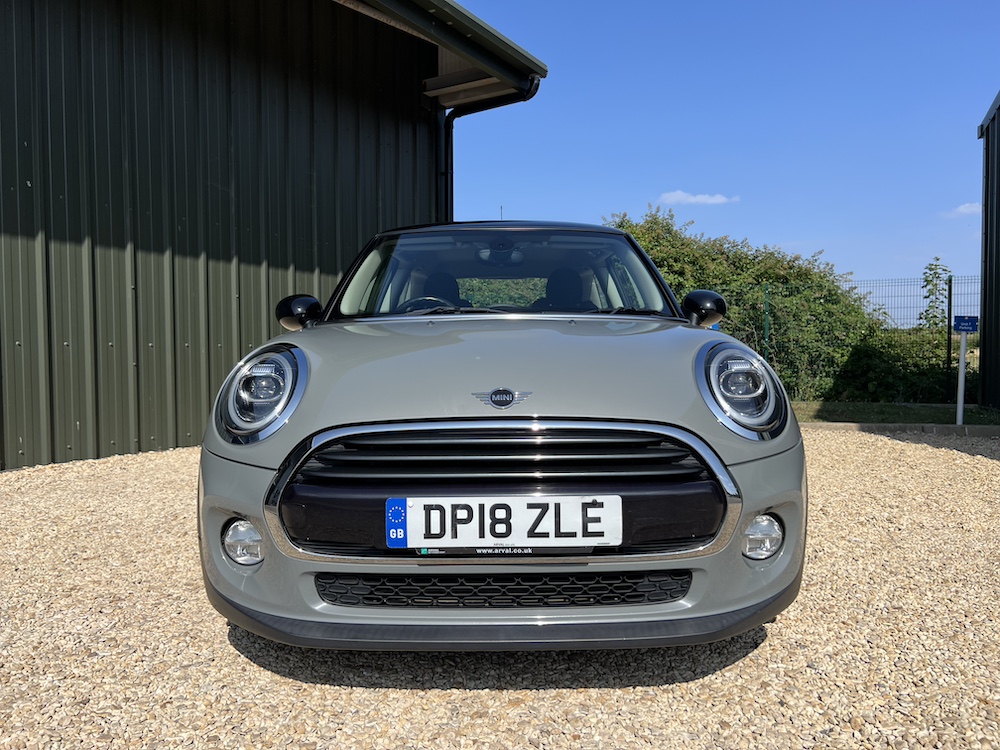 MINI Hatch - Image 32