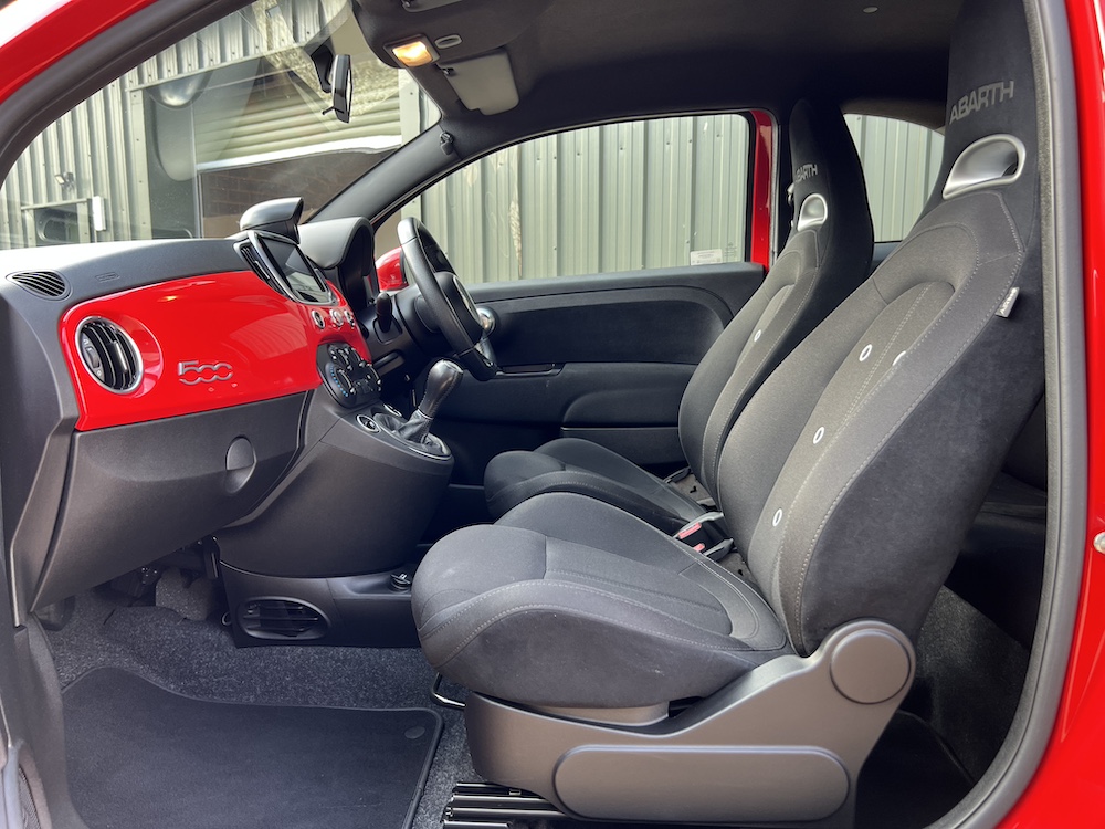 Abarth 595 - Image 22