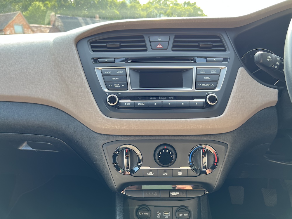 Hyundai i20 - Image 20