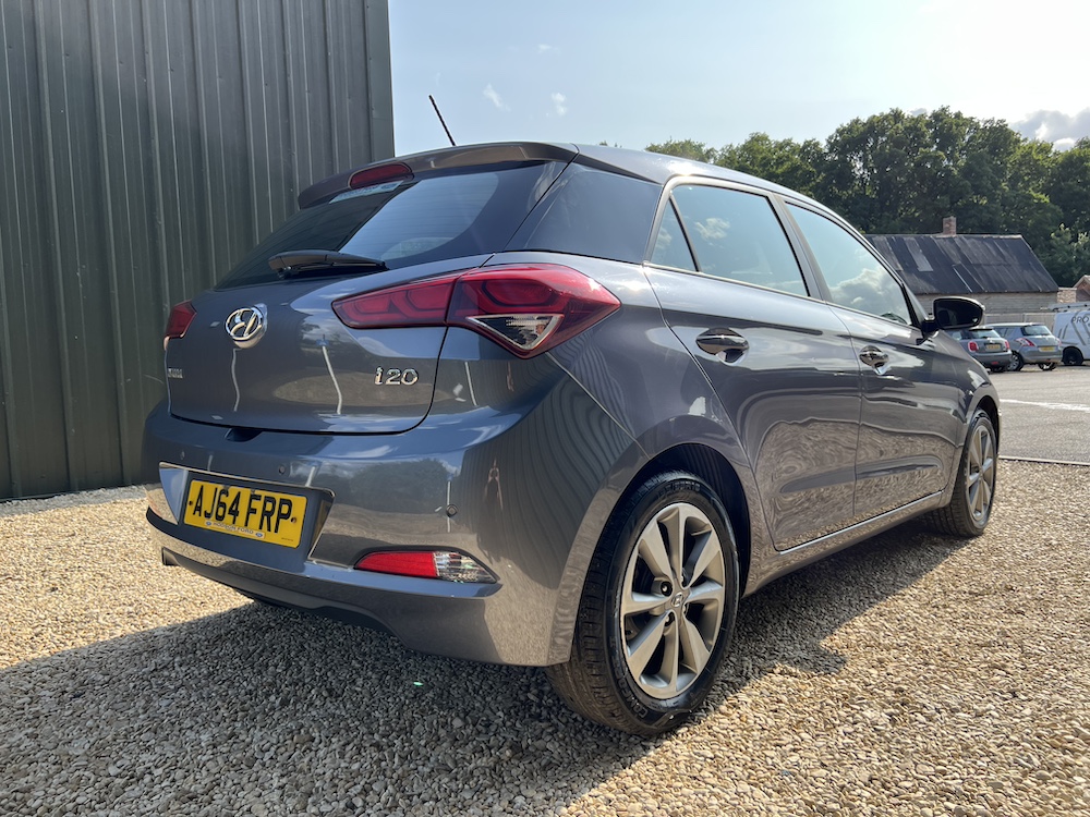 Hyundai i20 - Image 24