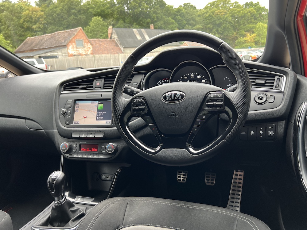 Kia Pro Ceed - Image 19