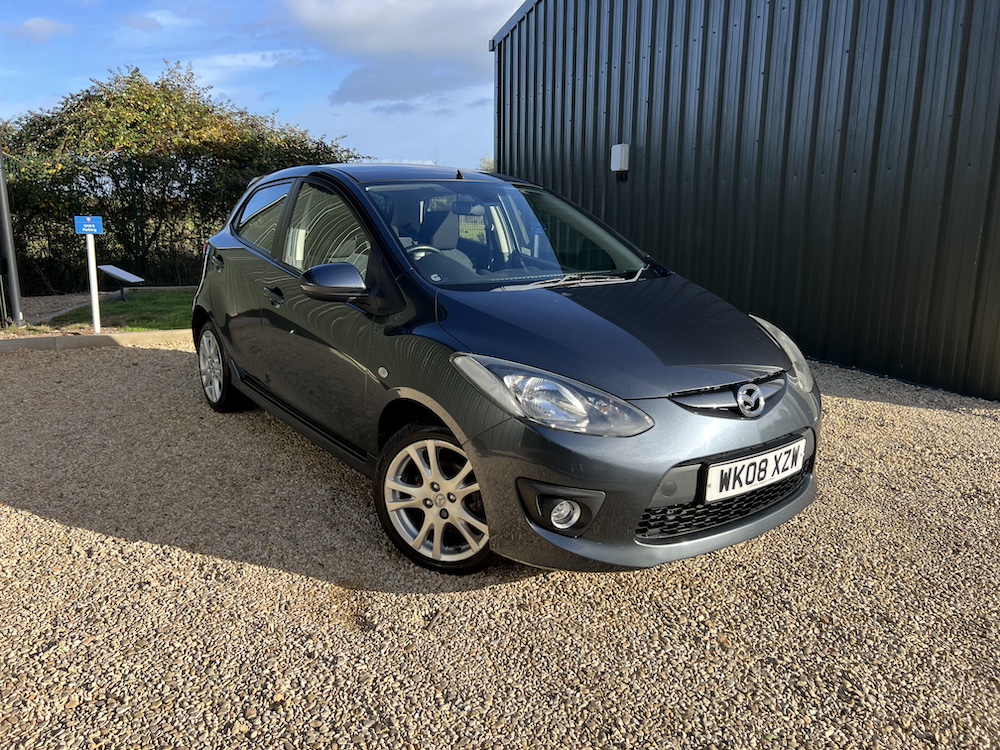 Mazda 2 - Image 32