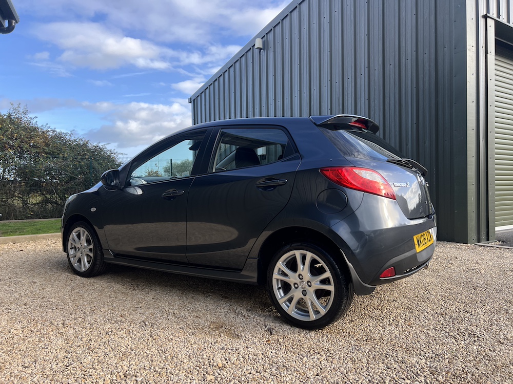 Mazda 2 - Image 37