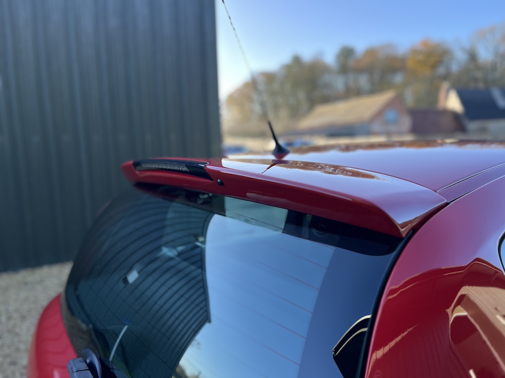 Renault Clio - Image 13