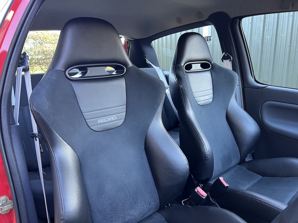 Renault Clio - Image 26