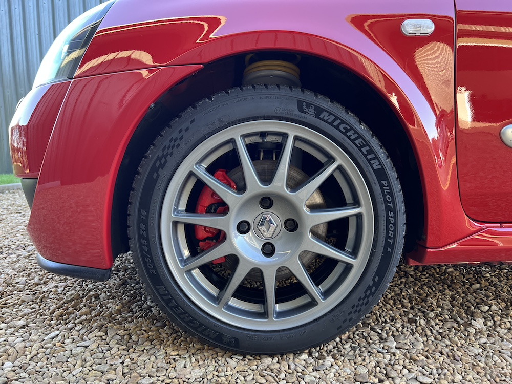 Renault Clio - Image 54