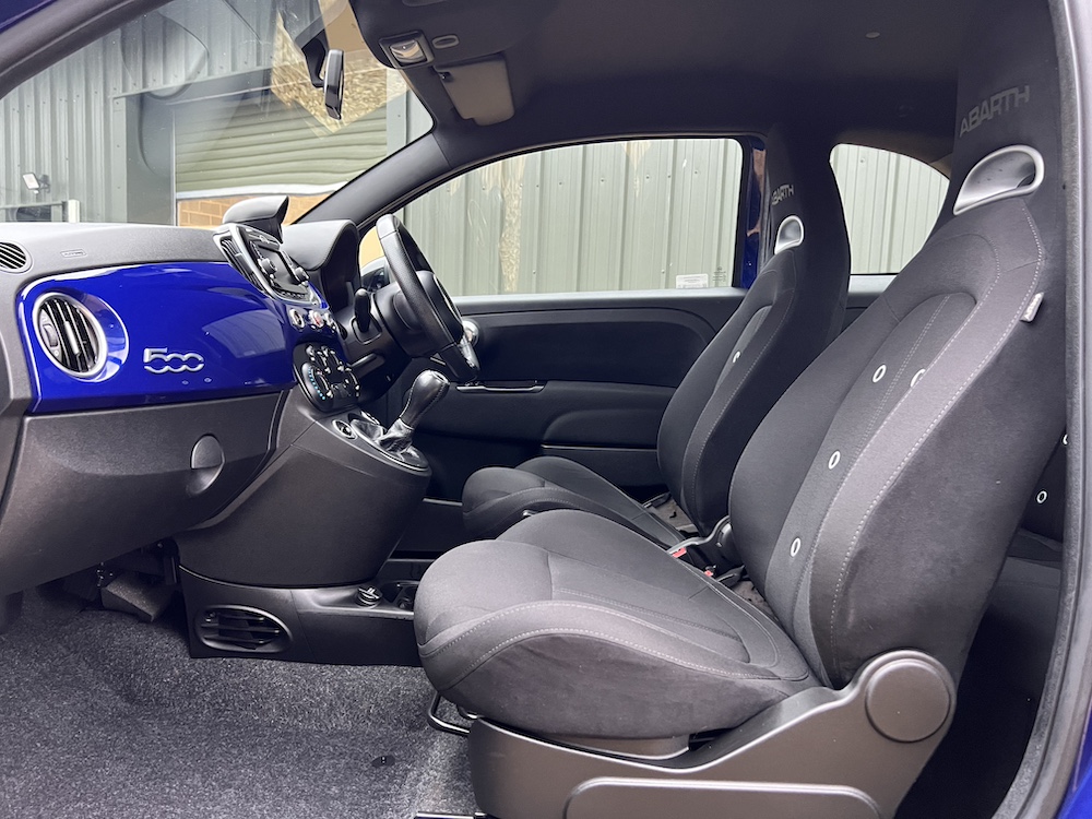 Abarth 595 - Image 30