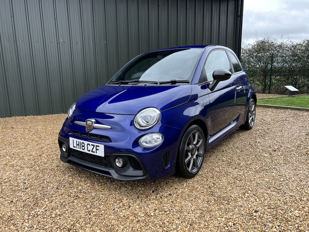 Abarth 595 - Image 35