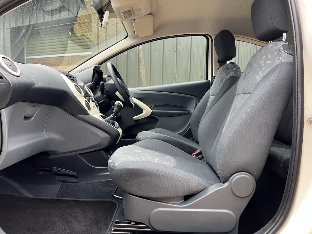 Ford Ka - Image 27