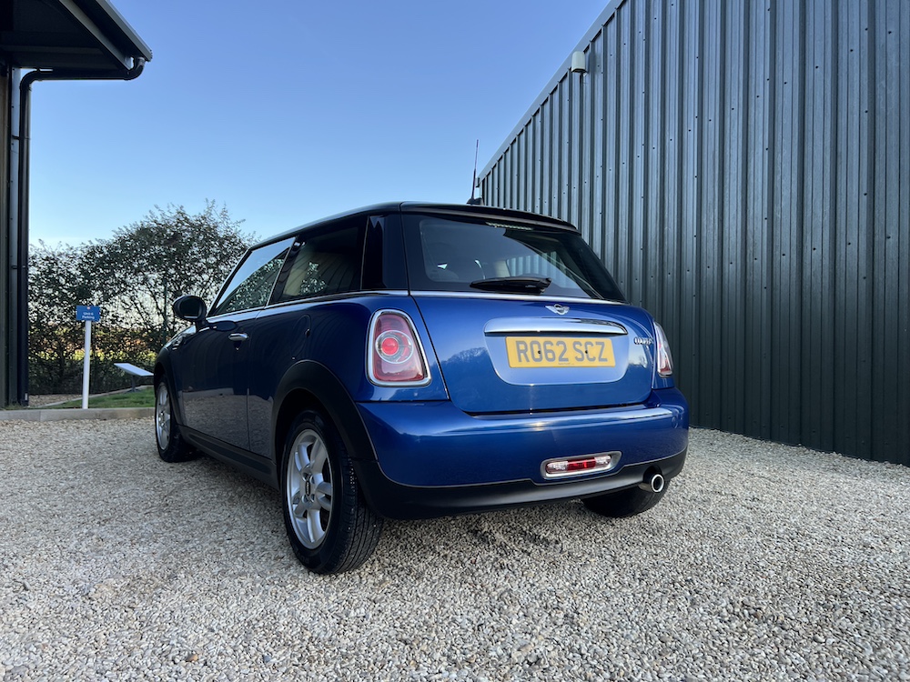 MINI Hatch - Image 36
