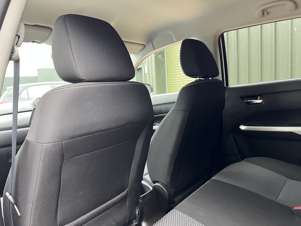 Suzuki Vitara - Image 23