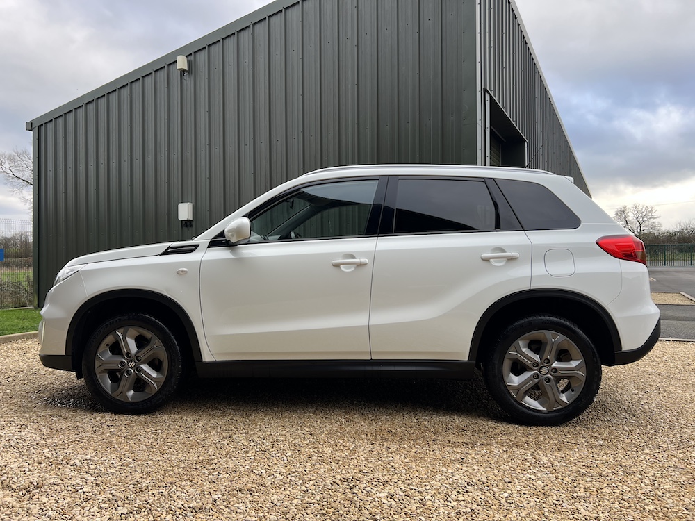 Suzuki Vitara - Image 45
