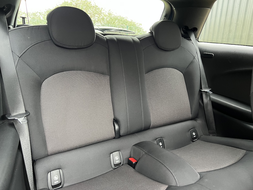 MINI Hatch - Image 22