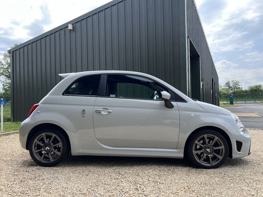 Abarth 595 - Image 5