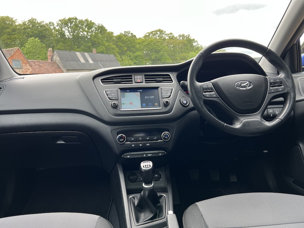 Hyundai i20 - Image 15