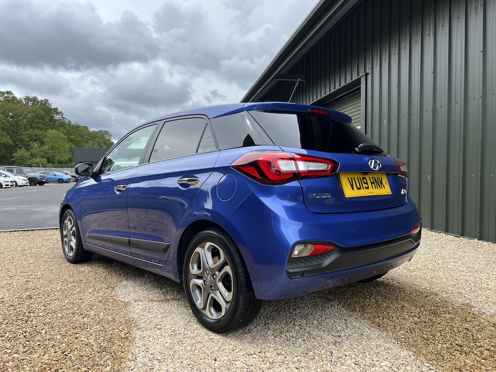 Hyundai i20 - Image 22