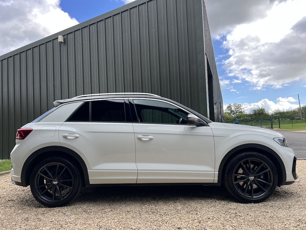 Volkswagen T-Roc R - Image 5