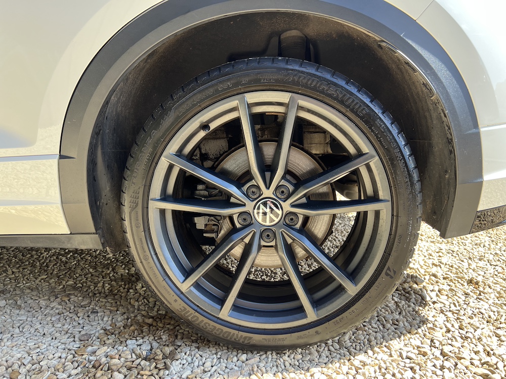 Volkswagen T-Roc R - Image 52