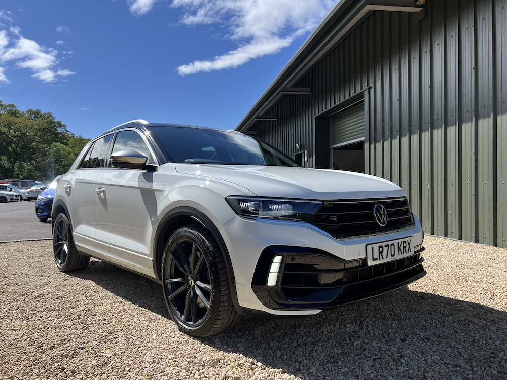 Volkswagen T-Roc R - Image 55