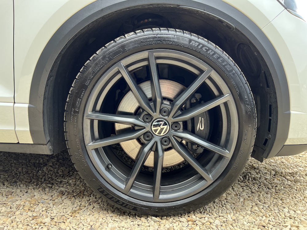 Volkswagen T-Roc R - Image 7