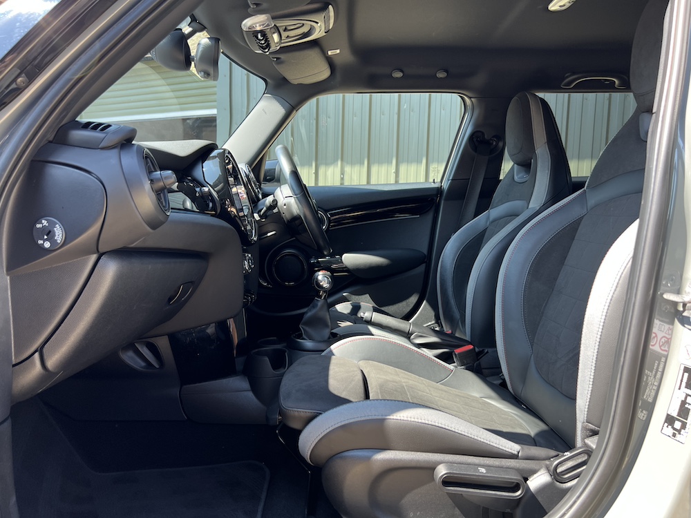 MINI Cooper S Sport - Image 31