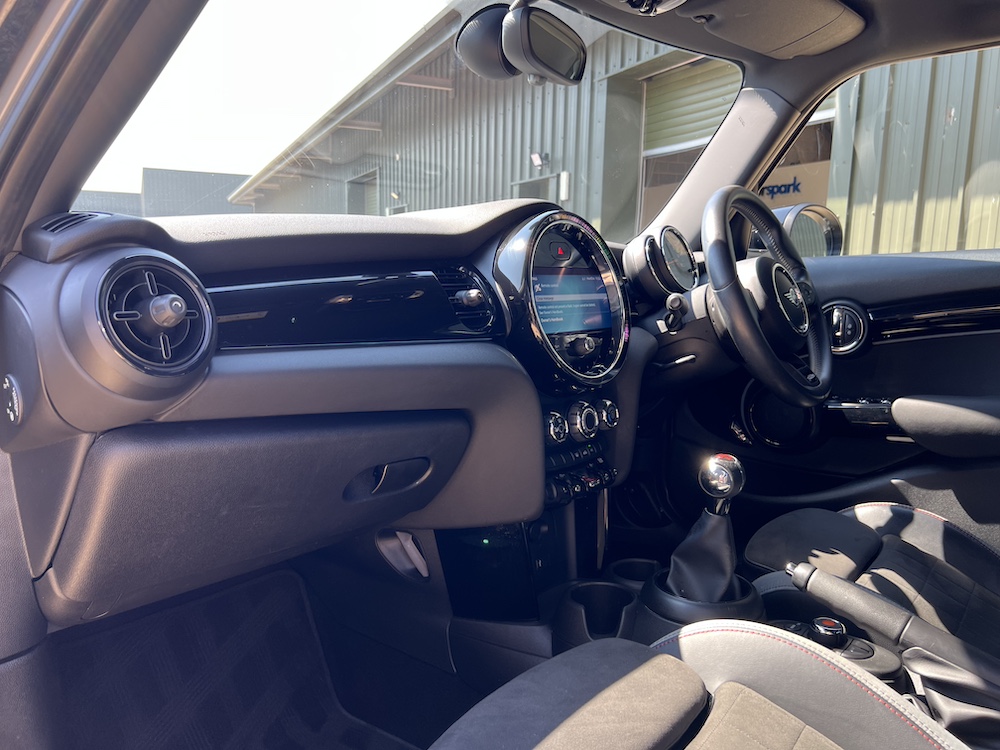 MINI Cooper S Sport - Image 32