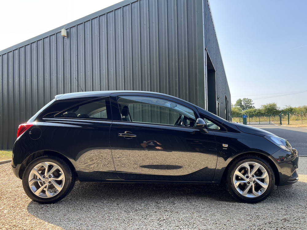 Vauxhall Corsa - Image 4