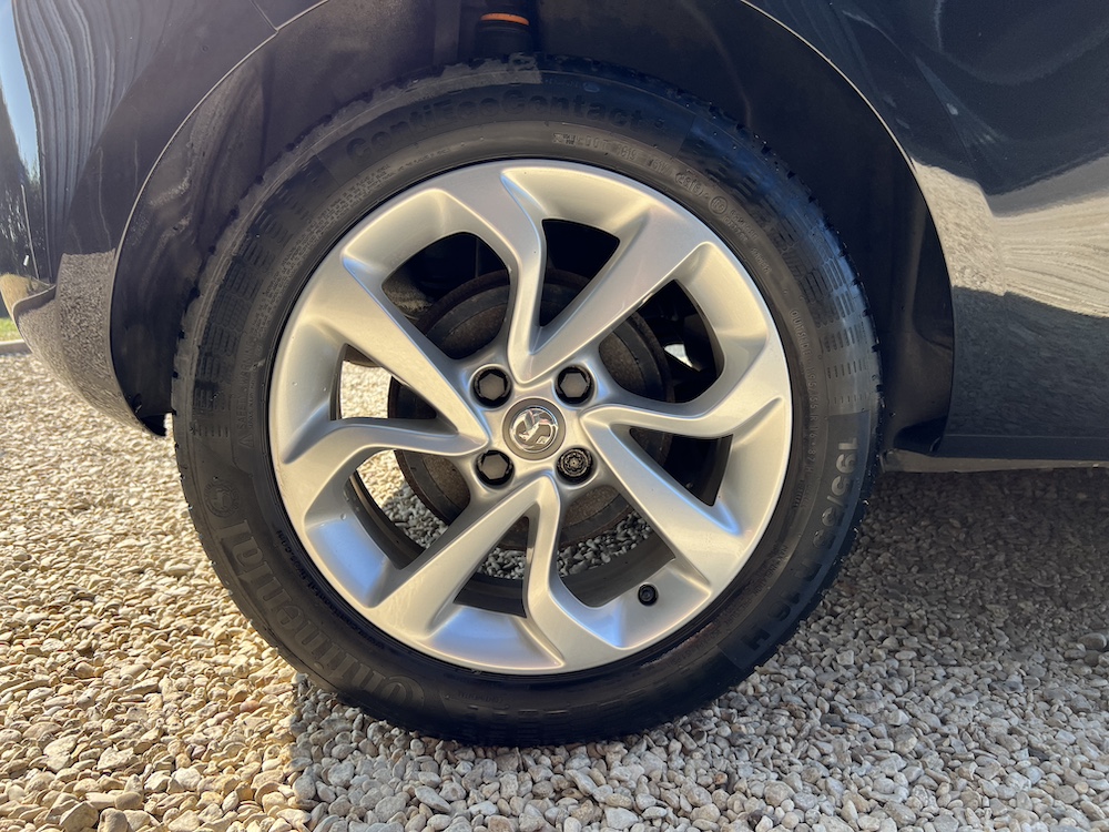 Vauxhall Corsa - Image 5