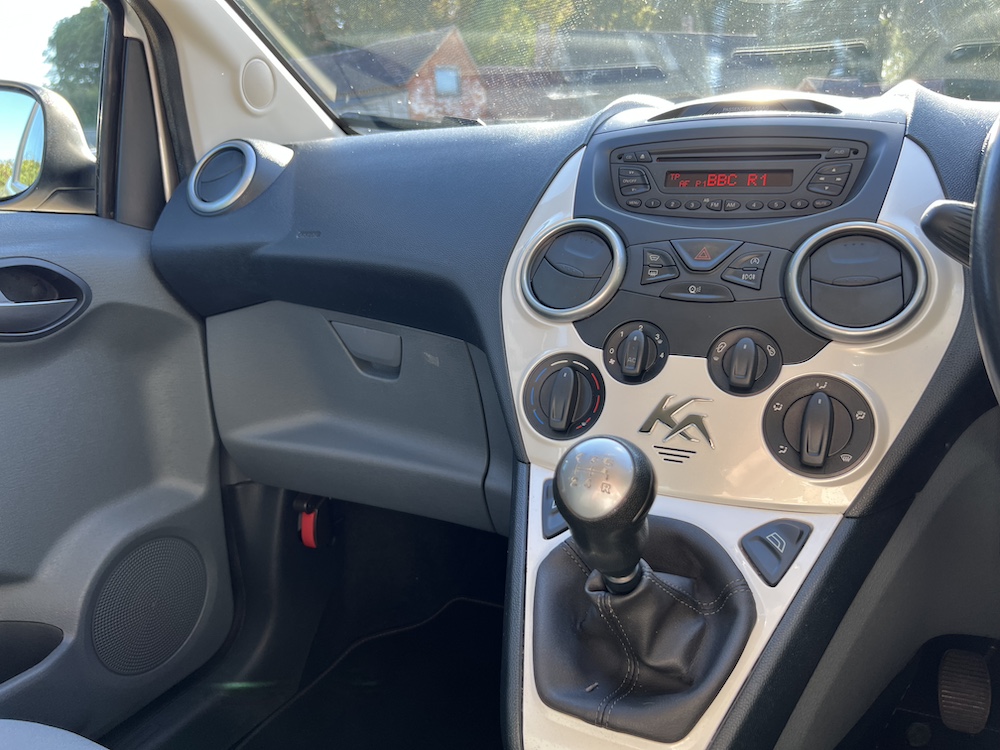 Ford Ka - Image 41