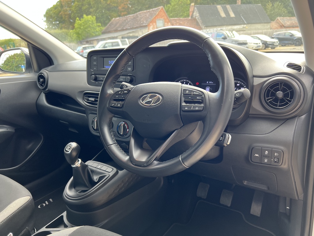 Hyundai i10 - Image 13