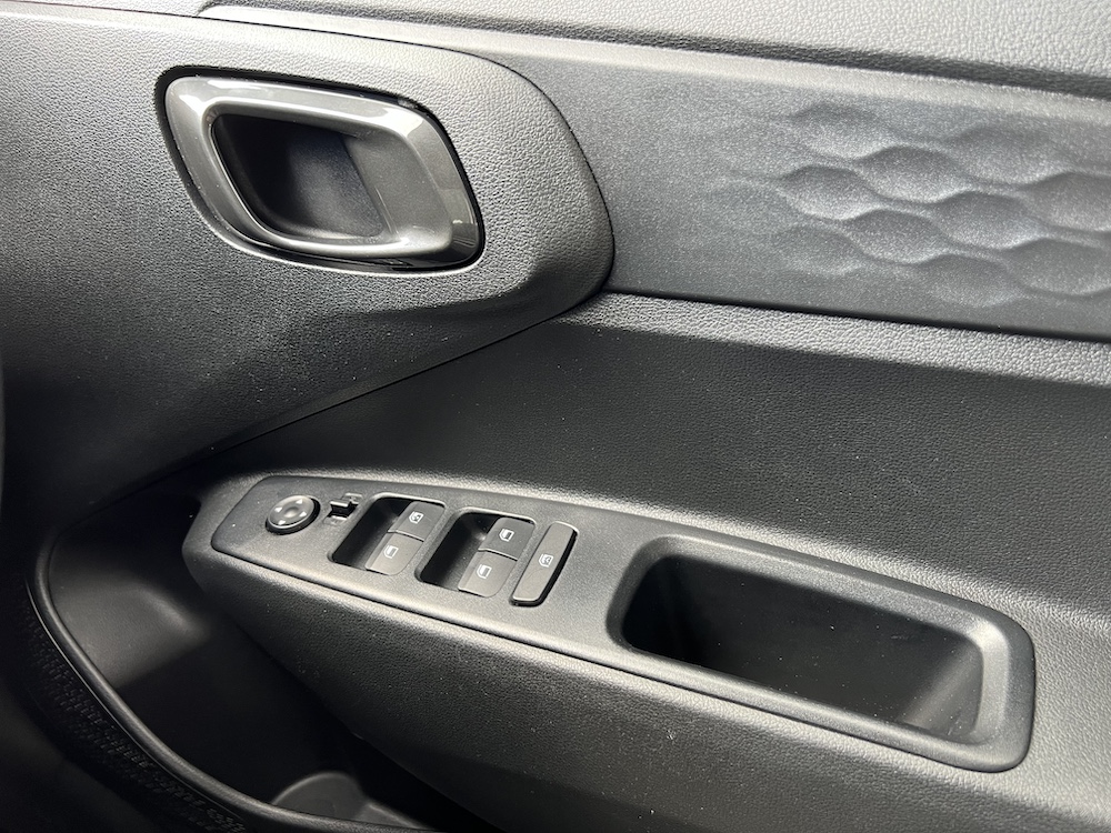 Hyundai i10 - Image 18