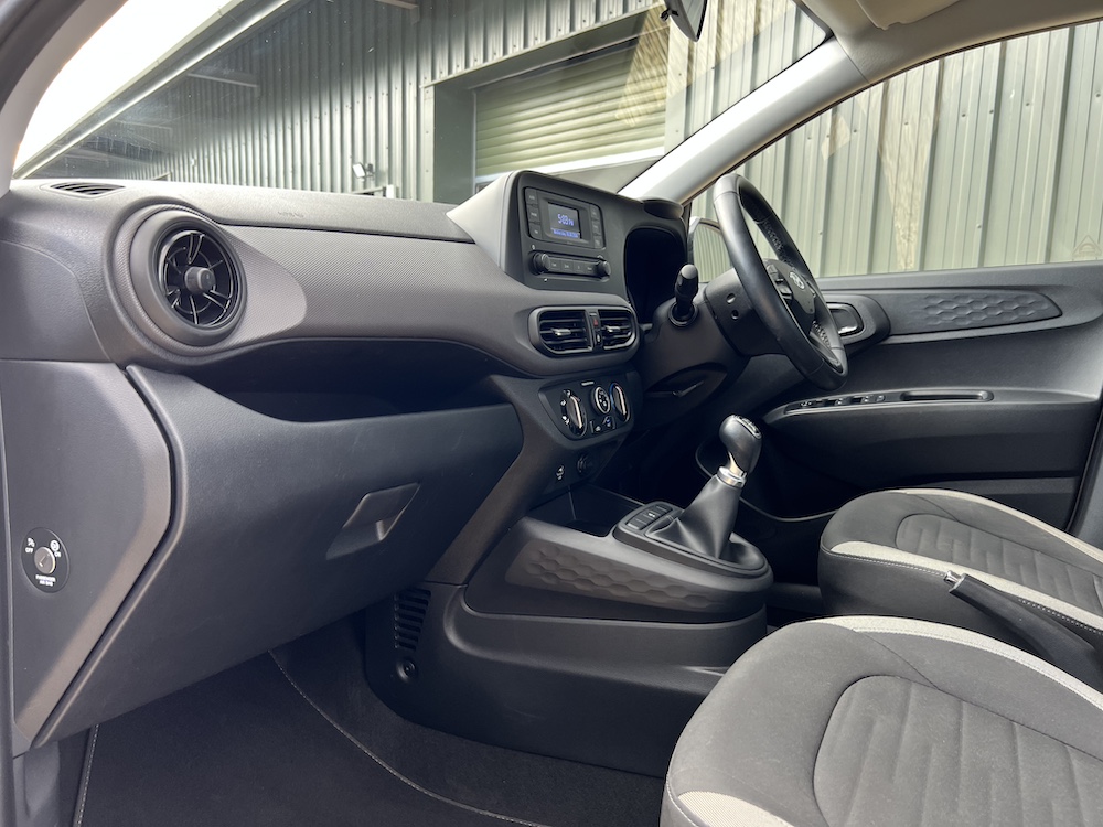 Hyundai i10 - Image 29