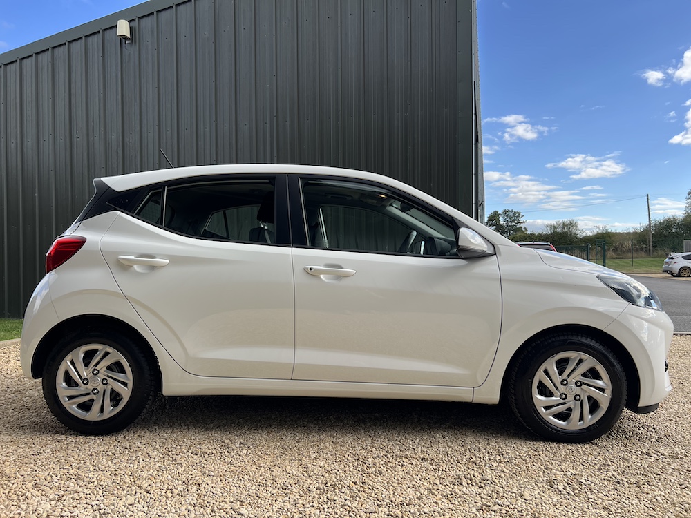 Hyundai i10 - Image 5