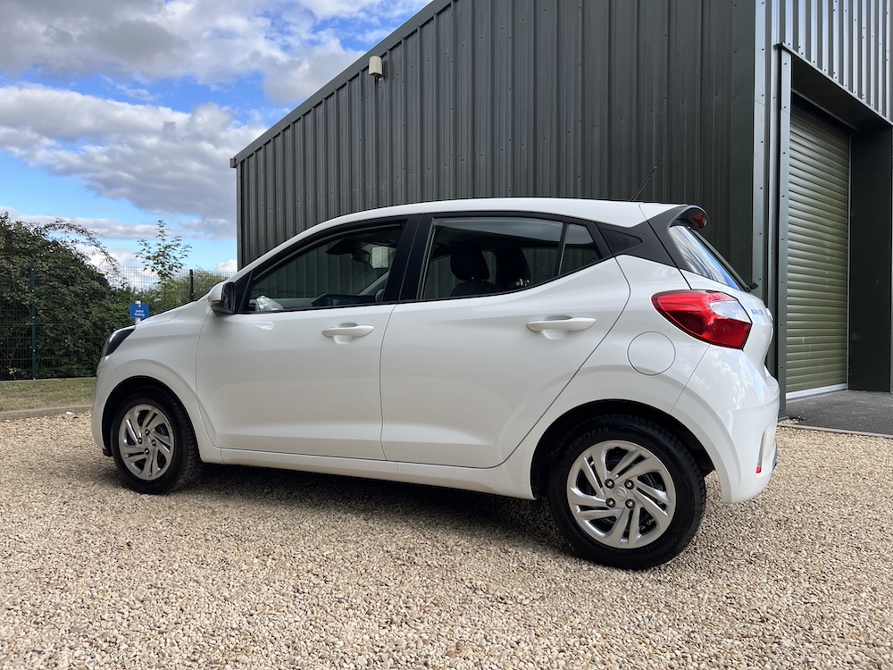 Hyundai i10 - Image 48
