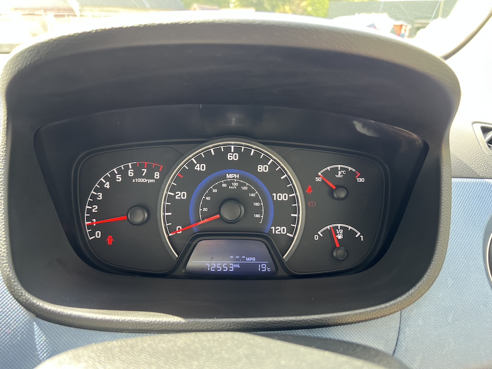 Hyundai i10 - Image 32