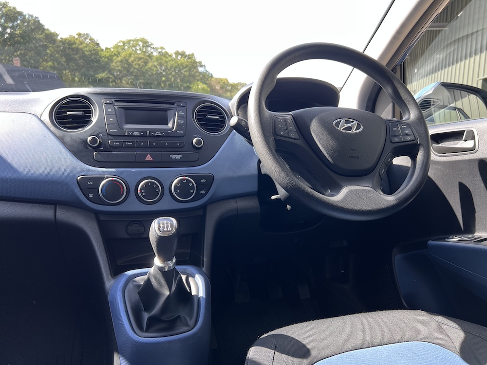 Hyundai i10 - Image 37