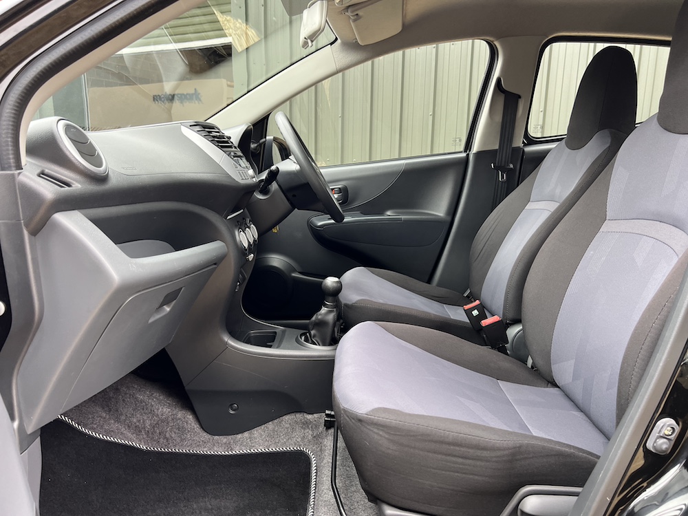 Suzuki Alto - Image 25