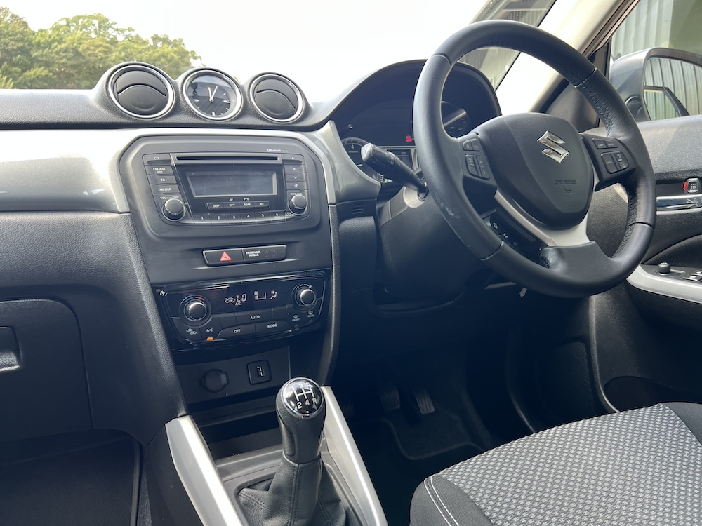 Suzuki Vitara - Image 19
