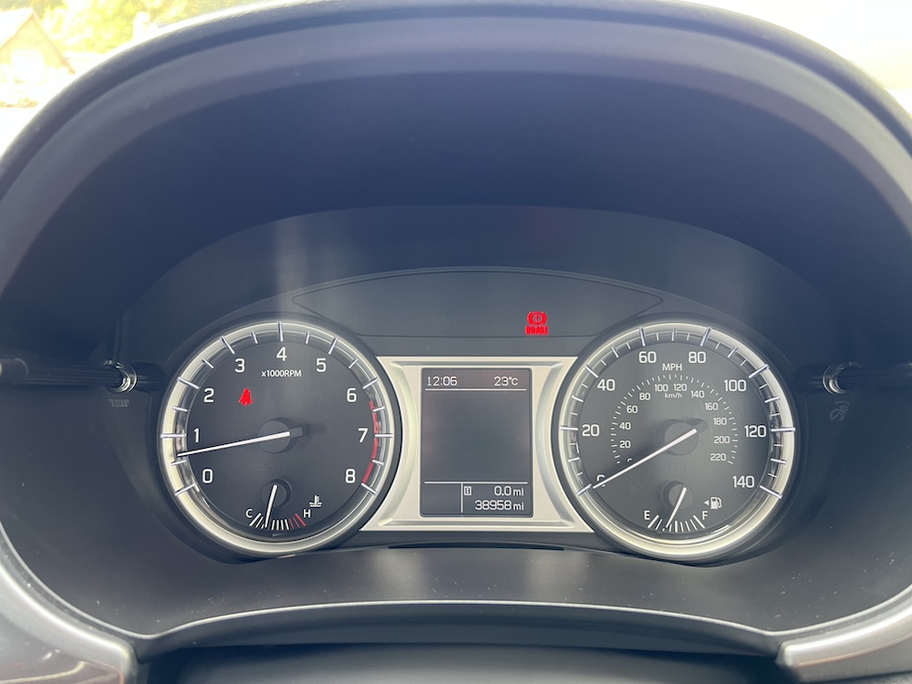 Suzuki Vitara - Image 35