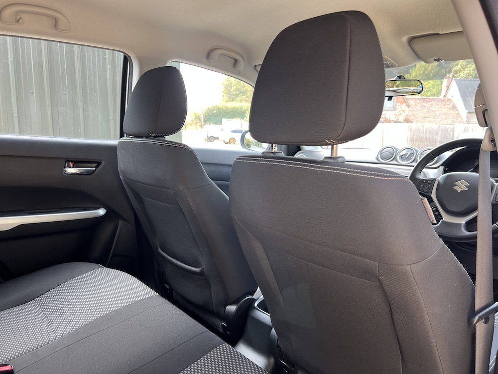 Suzuki Vitara - Image 9