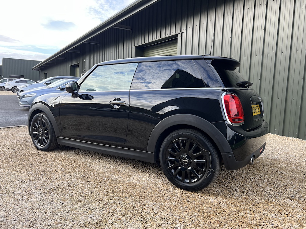 MINI Cooper - Image 20